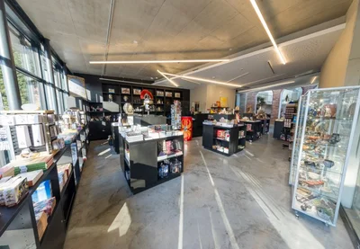Shop Copyright Axel Jusseit