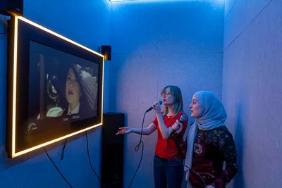 Ausstellung TITANIC Ausstellungszentrum Lokschuppen Rosenheim: Karaoke © Axel Jusseit