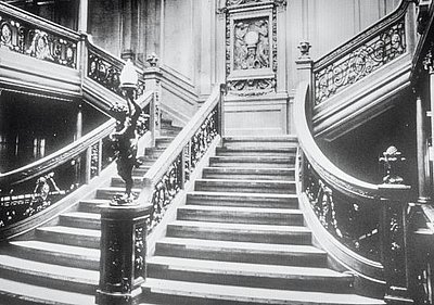 Titanic: Treppenhaus der Ersten Klasse © Adobe Stock Foto