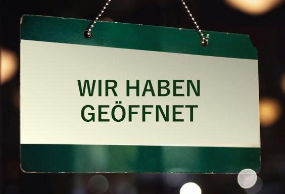 Schild Geöffnet